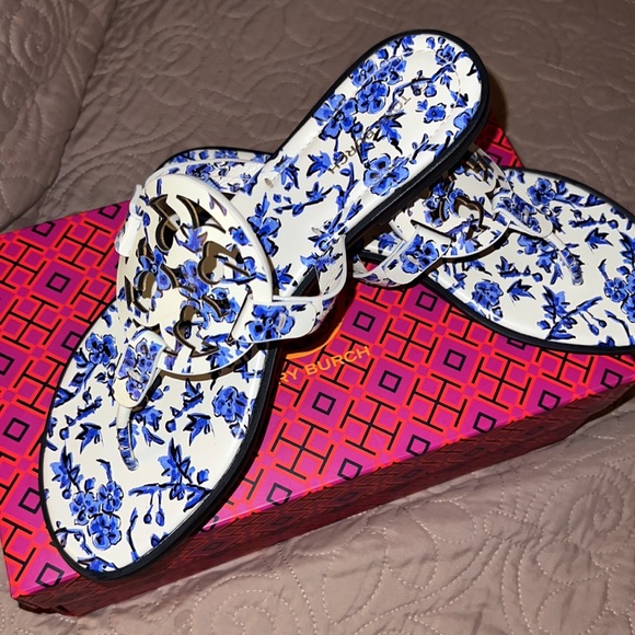 COPY - Tory Burch Miller Sandals - Picture 4 of 6